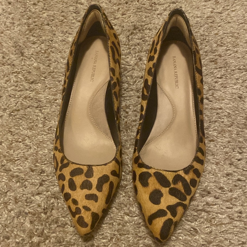 Banana Republic Real Fur Heels in Mint Condition